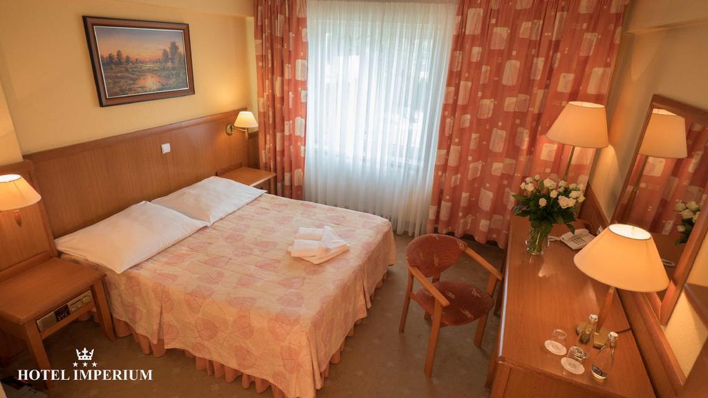 بيشتنا Hotel Imperium المظهر الخارجي الصورة
