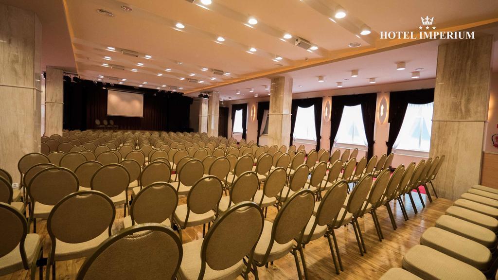 بيشتنا Hotel Imperium المظهر الخارجي الصورة